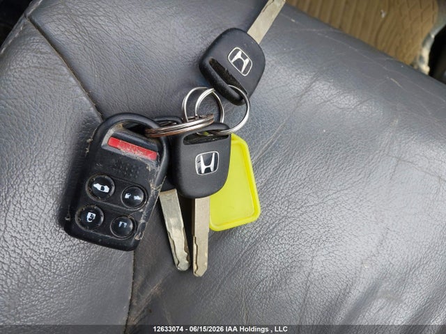 2006 Honda Odyssey Exl მანქანა იყიდება აუქციონზე, vin: 5FNRL38696B511113, აუქციონის ნომერი: 12633074