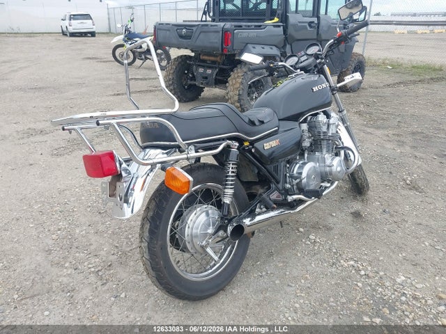 12633083 :رقم المزاد ، RC012113091 vin ، 1980 Honda Cb750 مزاد بيع