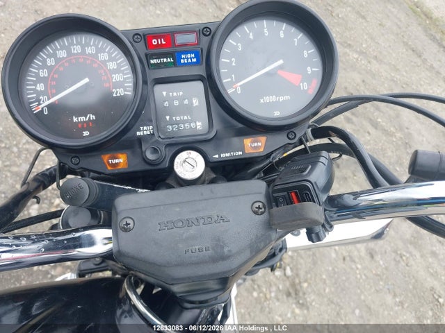 12633083 :رقم المزاد ، RC012113091 vin ، 1980 Honda Cb750 مزاد بيع