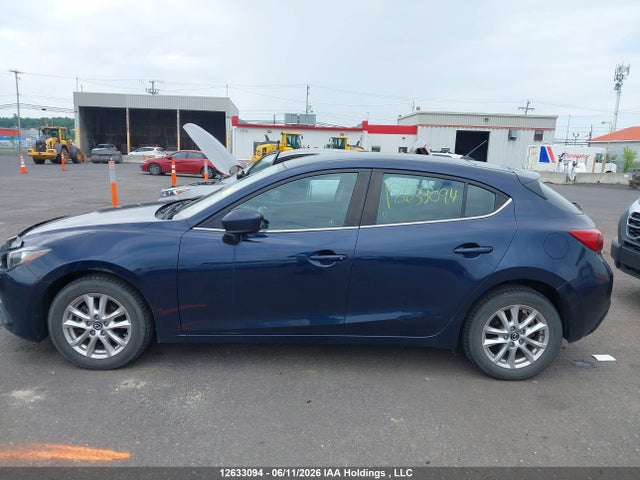 3MZBM1L78EM123932 Mazda MAZDA3