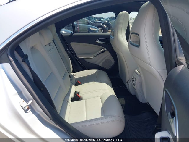 12633098 :رقم المزاد ، WDDSJ4EB7EN096460 vin ، 2014 Mercedes-benz Cla 250 مزاد بيع