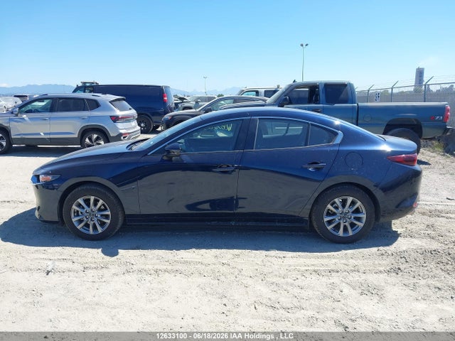 Mazda 3 Preferred 2025 JM1BPACM3S1795132 Image 14