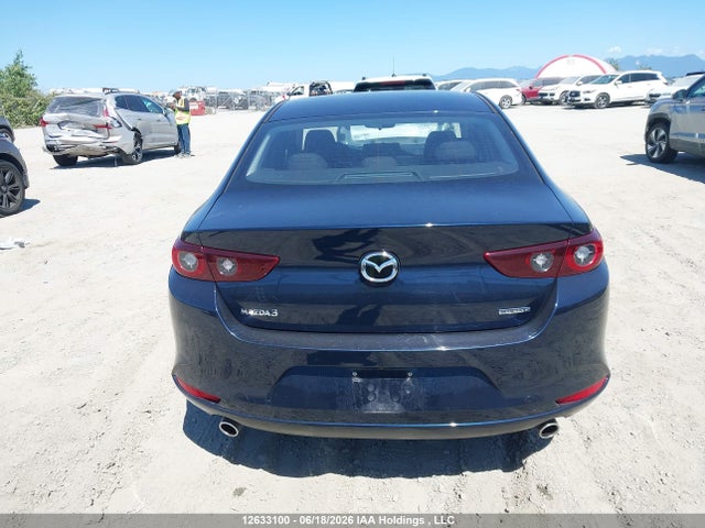 Mazda 3 Preferred 2025 JM1BPACM3S1795132 Image 16