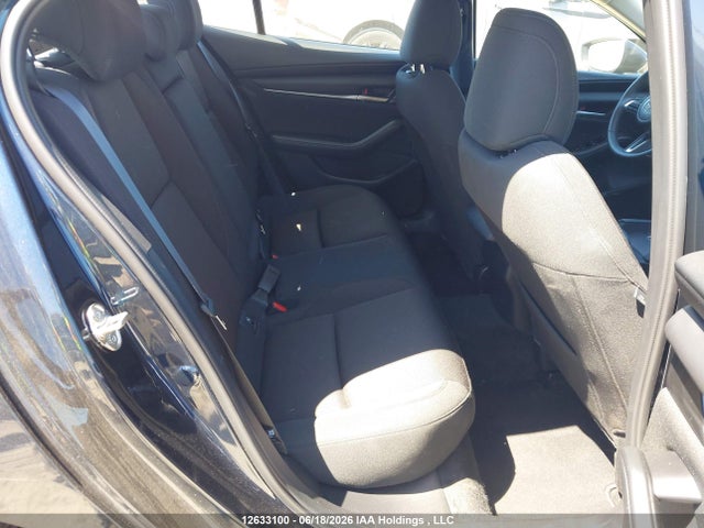 Mazda 3 Preferred 2025 JM1BPACM3S1795132 Image 8