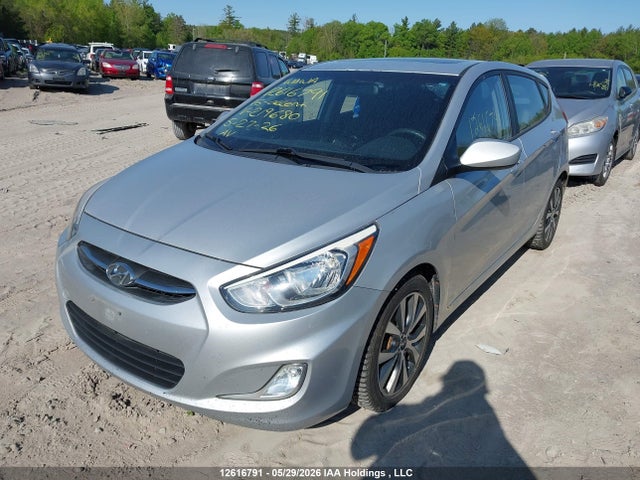 KMHCT5AE0FU219680 Hyundai ACCENT SE