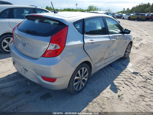 KMHCT5AE0FU219680 Hyundai ACCENT SE