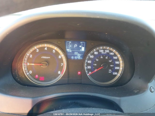 KMHCT5AE0FU219680 Hyundai ACCENT SE