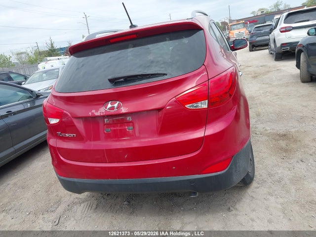 2015 Hyundai Tucson Gls მანქანა იყიდება აუქციონზე, vin: KM8JU3AG0FU106242, აუქციონის ნომერი: 12621373