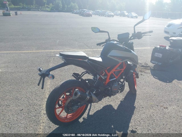 KTM 390 Duke 2021 MD2JPJ401MC268683 Image 4