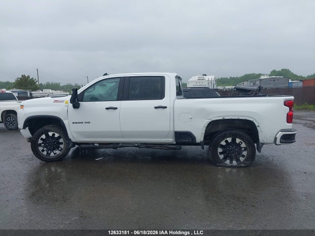 Chevrolet SILVERADO 2500HD 2022 1GC4YNE73NF156048 Image 14