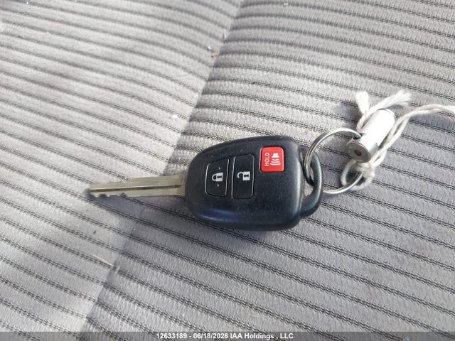12633189 :رقم المزاد ، 2T3BFREV2DW053591 vin ، 2013 Toyota Rav4 Le مزاد بيع