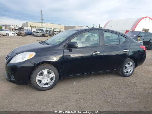 12633197 :رقم المزاد ، 3N1CN7AP8DL882730 vin ، 2013 Nissan Versa مزاد بيع