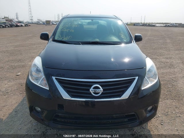 12633197 :رقم المزاد ، 3N1CN7AP8DL882730 vin ، 2013 Nissan Versa مزاد بيع