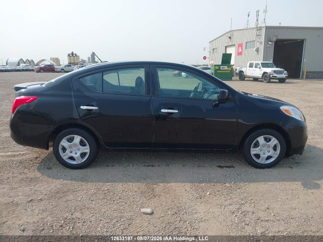12633197 :رقم المزاد ، 3N1CN7AP8DL882730 vin ، 2013 Nissan Versa مزاد بيع