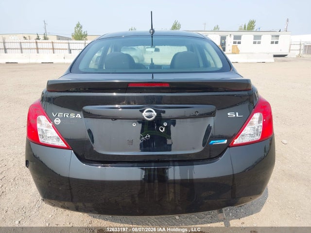 12633197 :رقم المزاد ، 3N1CN7AP8DL882730 vin ، 2013 Nissan Versa مزاد بيع