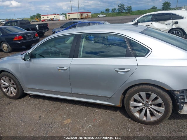 Продажа на аукционе авто 2012 Volkswagen Passat 2.5l Highline, vin: 1VWCH7A31CC002461, номер лота: 12633200