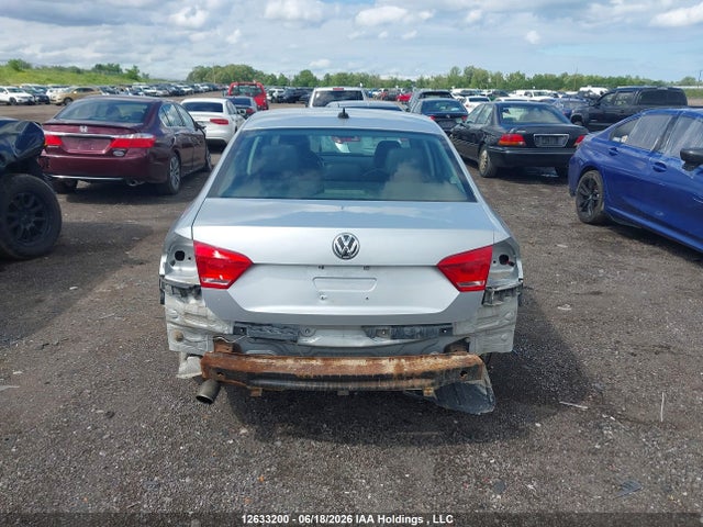 Продажа на аукционе авто 2012 Volkswagen Passat 2.5l Highline, vin: 1VWCH7A31CC002461, номер лота: 12633200