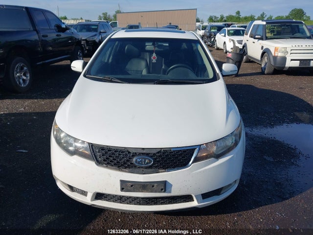 2011 Kia Forte 2.4l Sx/2.4l Sx Luxury მანქანა იყიდება აუქციონზე, vin: KNAFW4A35B5415665, აუქციონის ნომერი: 12633206