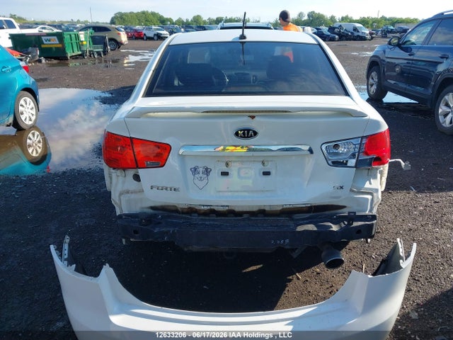 12633206 :رقم المزاد ، KNAFW4A35B5415665 vin ، 2011 Kia Forte 2.4l Sx/2.4l Sx Luxury مزاد بيع
