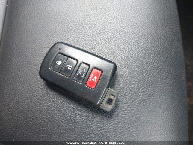 2T3DFREV1GW444387 Toyota Rav4 Limited