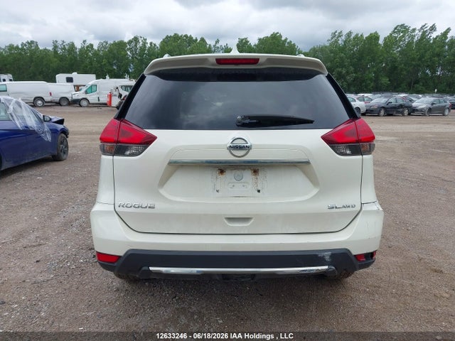 Продаж на аукціоні авто 2017 Nissan Rogue S/sl Platinum/sv, vin: 5N1AT2MVXHC801487, номер лоту: 12633246