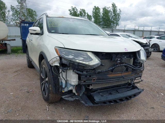Продаж на аукціоні авто 2017 Nissan Rogue S/sl Platinum/sv, vin: 5N1AT2MVXHC801487, номер лоту: 12633246