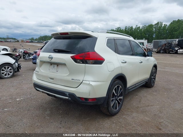 Продаж на аукціоні авто 2017 Nissan Rogue S/sl Platinum/sv, vin: 5N1AT2MVXHC801487, номер лоту: 12633246