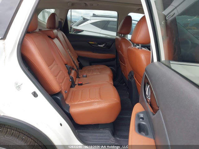 Продаж на аукціоні авто 2017 Nissan Rogue S/sl Platinum/sv, vin: 5N1AT2MVXHC801487, номер лоту: 12633246