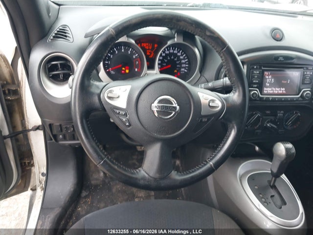 2015 Nissan Juke S/sv/sl/nismo მანქანა იყიდება აუქციონზე, vin: JN8AF5MR3FT512324, აუქციონის ნომერი: 12633255