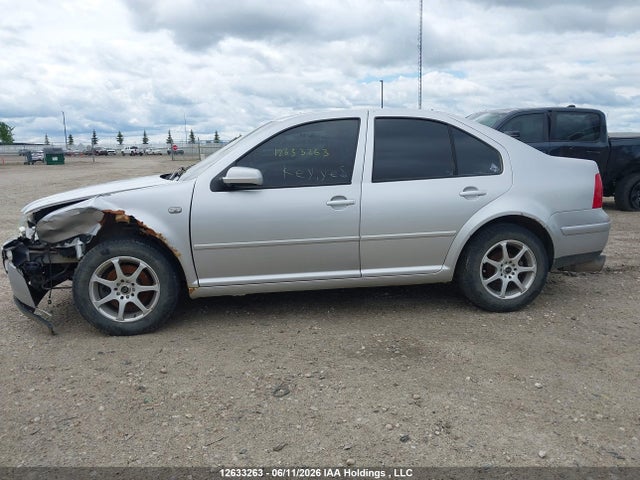 2000 Volkswagen Jetta Gl Tdi მანქანა იყიდება აუქციონზე, vin: 3VWRF29M2YM172625, აუქციონის ნომერი: 12633263