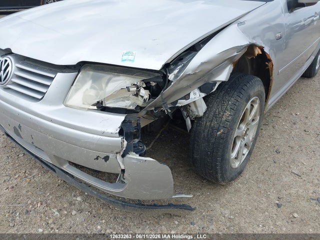 2000 Volkswagen Jetta Gl Tdi მანქანა იყიდება აუქციონზე, vin: 3VWRF29M2YM172625, აუქციონის ნომერი: 12633263