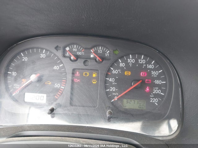 2000 Volkswagen Jetta Gl Tdi მანქანა იყიდება აუქციონზე, vin: 3VWRF29M2YM172625, აუქციონის ნომერი: 12633263