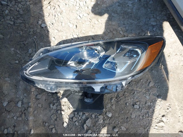 1FMCU9DZXNUA51256 Ford Escape