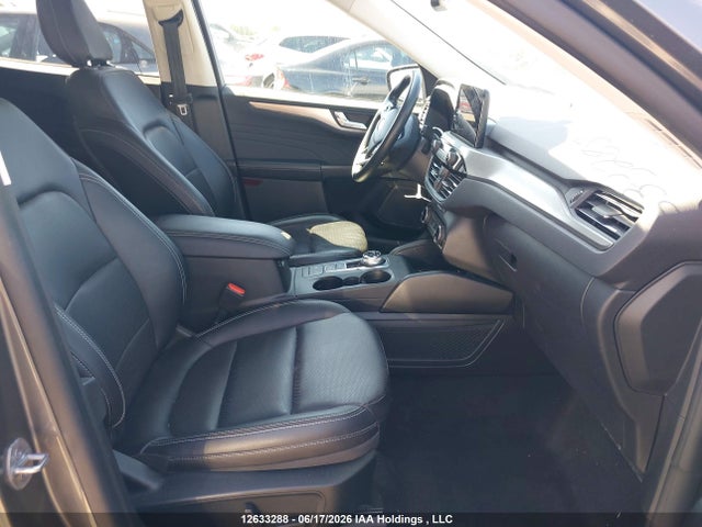 12633288 :رقم المزاد ، 1FMCU9DZXNUA51256 vin ، 2022 Ford Escape مزاد بيع
