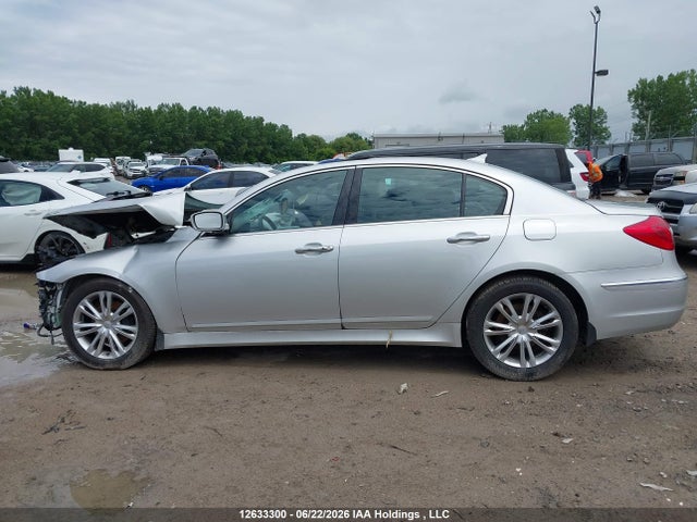 Продаж на аукціоні авто 2013 Hyundai Genesis, vin: KMHGC4DD5DU237927, номер лоту: 12633300