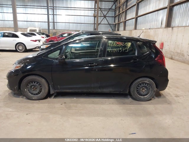 12633302 :رقم المزاد ، 3HGGK5H57KM101379 vin ، 2019 Honda Fit Lx مزاد بيع