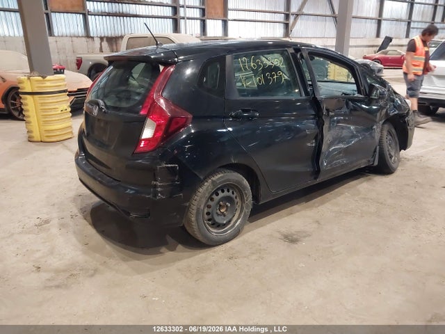 12633302 :رقم المزاد ، 3HGGK5H57KM101379 vin ، 2019 Honda Fit Lx مزاد بيع
