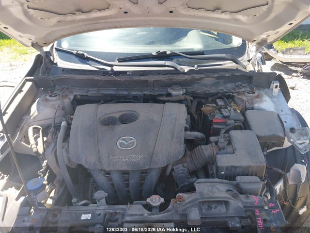 JM1DKBC75G0100685 Mazda Cx-3 Gs