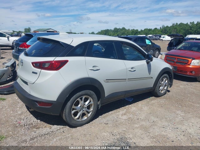 JM1DKBC75G0100685 Mazda Cx-3 Gs