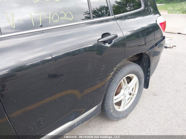 Продажа на аукционе авто 2012 Toyota Highlander, vin: 5TDBK3EH1CS174020, номер лота: 12633315