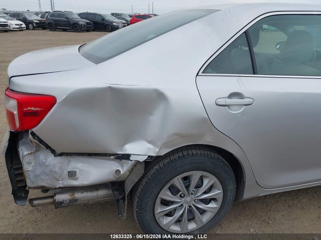 12633325 :رقم المزاد ، 4T1BF1FK8DU647732 vin ، 2013 Toyota Camry Le مزاد بيع