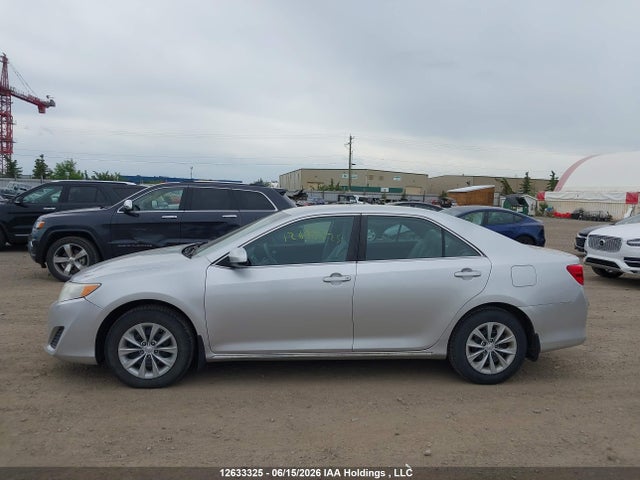 12633325 :رقم المزاد ، 4T1BF1FK8DU647732 vin ، 2013 Toyota Camry Le مزاد بيع