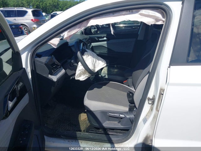 2022 Volkswagen Taos Trendline მანქანა იყიდება აუქციონზე, vin: 3VVAX7B20NM015367, აუქციონის ნომერი: 12633329