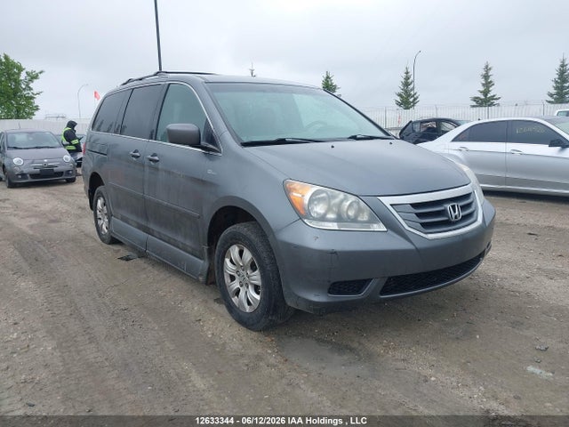 12633344 :رقم المزاد ، 5FNRL3H52AB501989 vin ، 2010 Honda Odyssey مزاد بيع