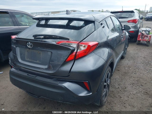2018 Toyota C-hr Xle მანქანა იყიდება აუქციონზე, vin: NMTKHMBX8JR027866, აუქციონის ნომერი: 12633351