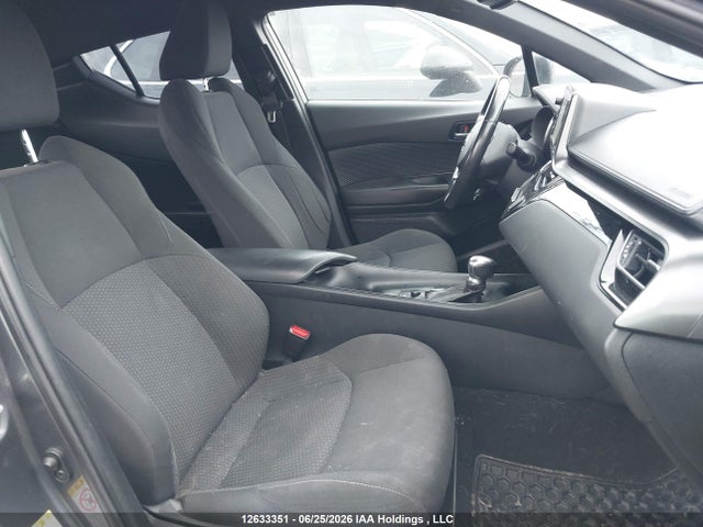 2018 Toyota C-hr Xle მანქანა იყიდება აუქციონზე, vin: NMTKHMBX8JR027866, აუქციონის ნომერი: 12633351
