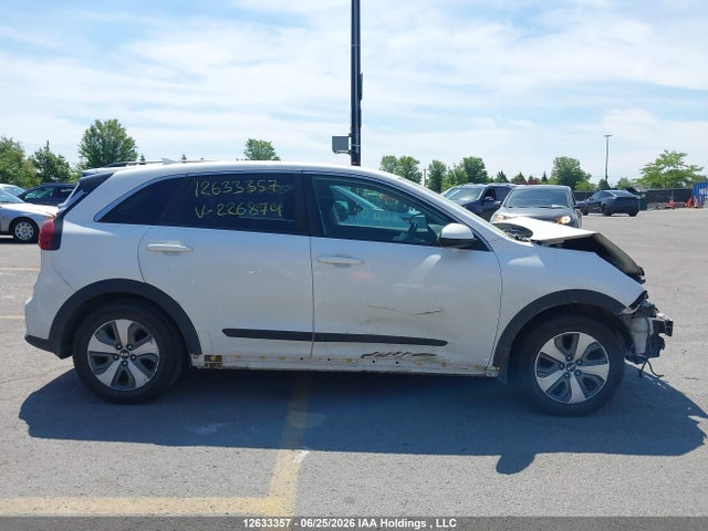 KNDCB3LCXK5226874 KIA Niro