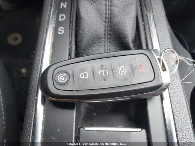 1FMCU9HD7KUC16643 Ford ESCAPE SEL