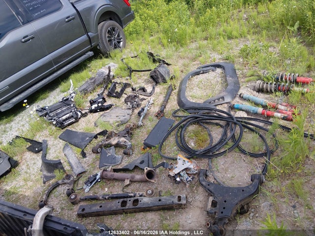 2024 Toyota Tacoma Tacoma Parts Only მანქანა იყიდება აუქციონზე, vin: 3TYLB5JN6RT002008, აუქციონის ნომერი: 12633402