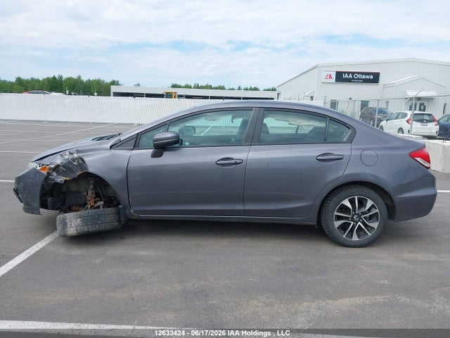 Honda Civic 2015 2HGFB2F51FH031637 Image 15